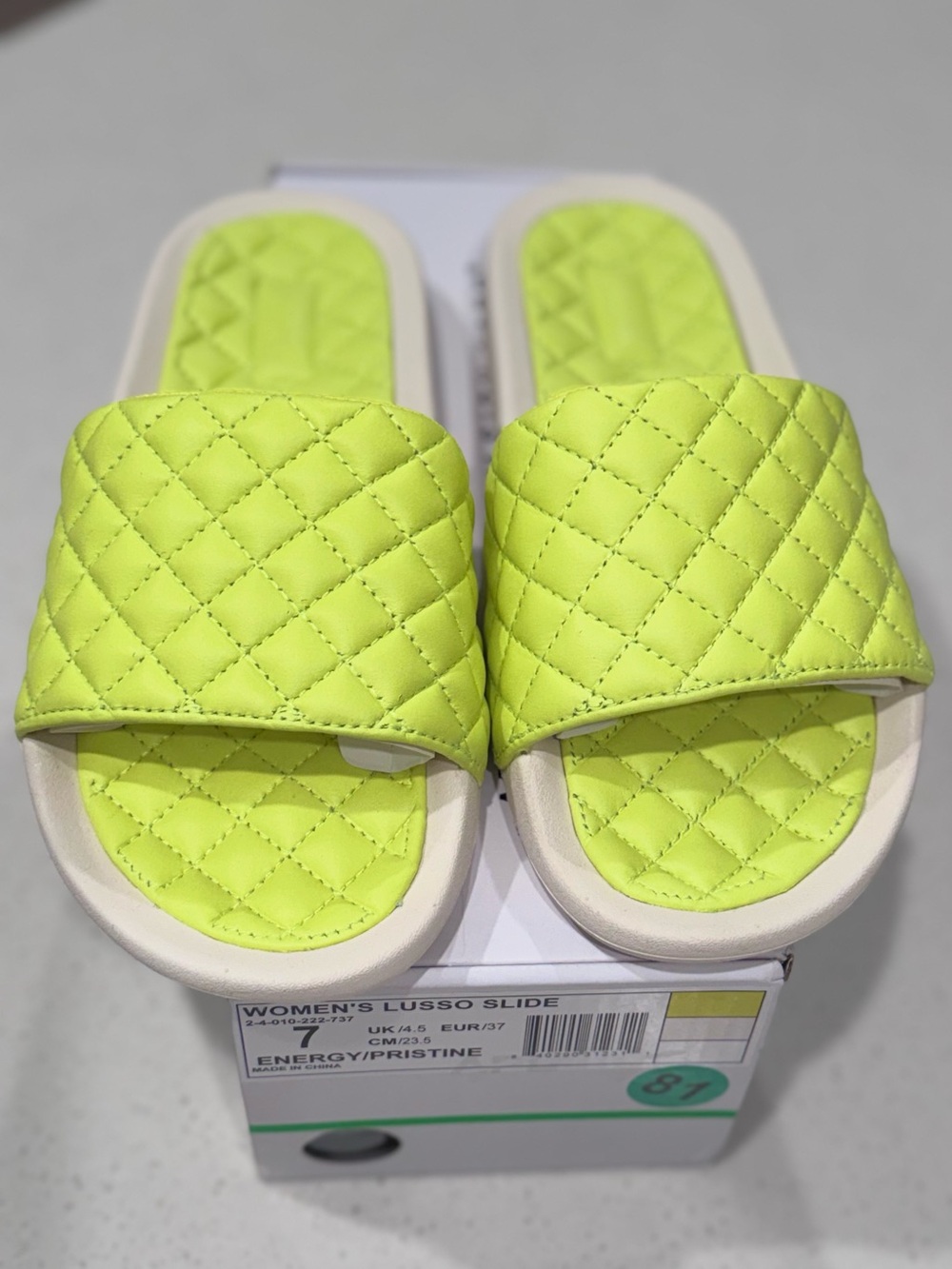 APL Women’s Lusso Slide Energy Pristine Quilted Leather Sandals NIB Size 7